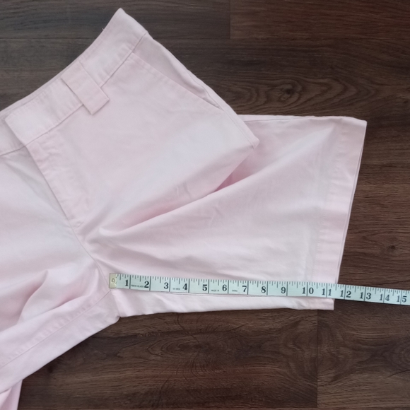 Tommy Bahama Women's Pink Bermuda Shorts, Size 6 - Picture 10 of 11